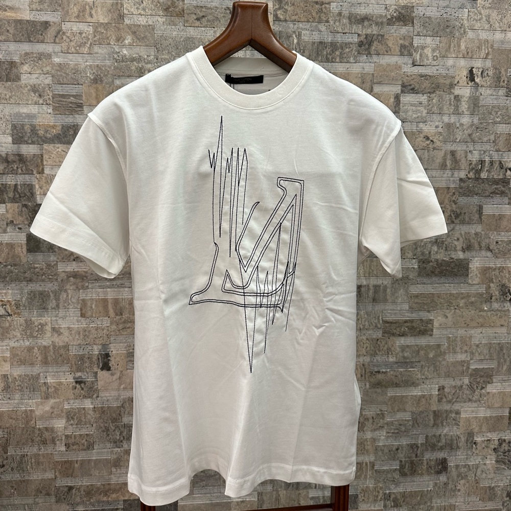 Louis Vuitton Frequency Graphic Tshirt